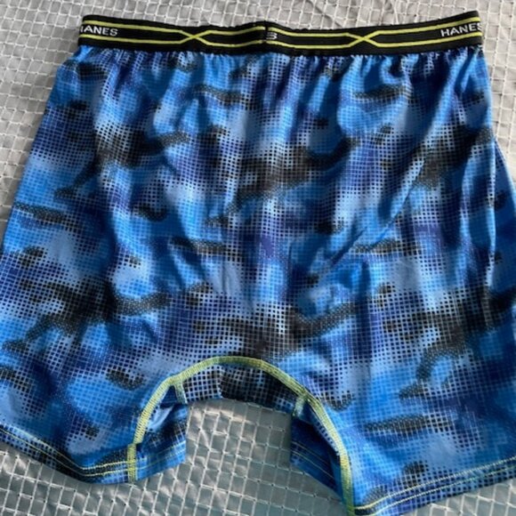 Hanes boxer briefs size L - Picture 2 of 2